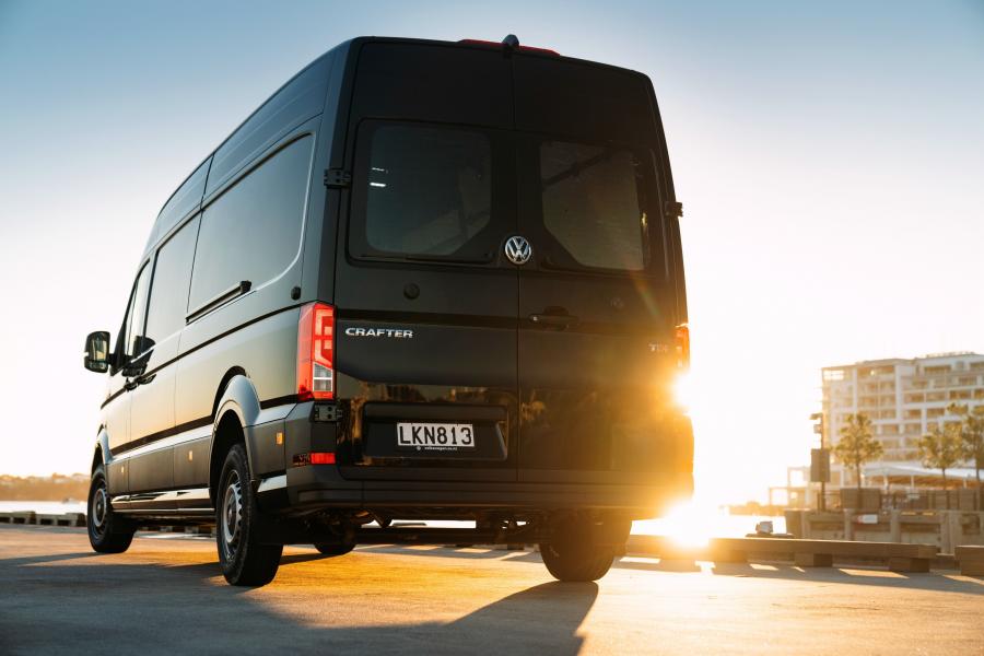  Volkswagen Crafter High Roof Van LWB 2018 года  (AU) (фото 8 из 28)